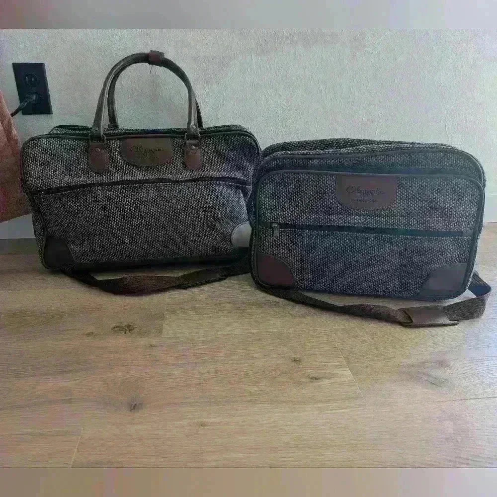 Vintage Tweed Olympia International Travel Bag Set